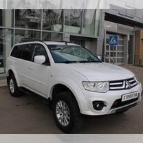 Mitsubishi Pajero Sport 2.5 MT, 2014, 200 400 км, с пробегом, цена 1 585 000 руб.