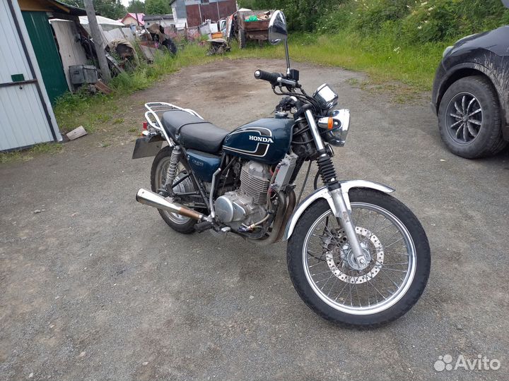 Продам Honda CB 400 SS
