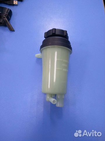 Бачок гур Ford Focus II 1,6л