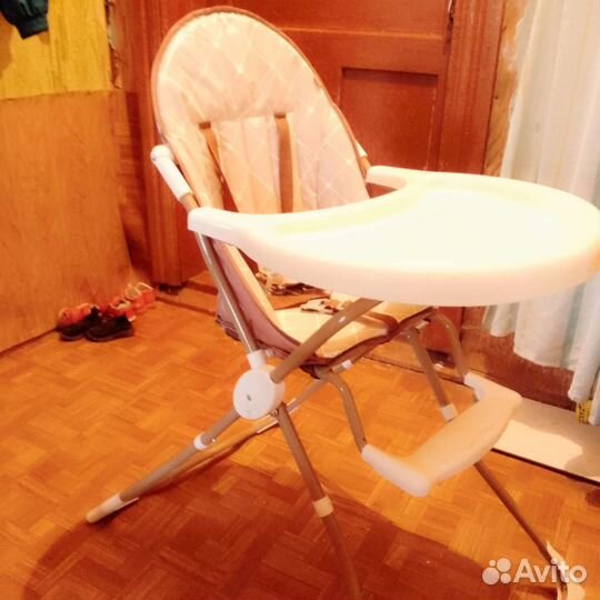 Стульчик для кормления