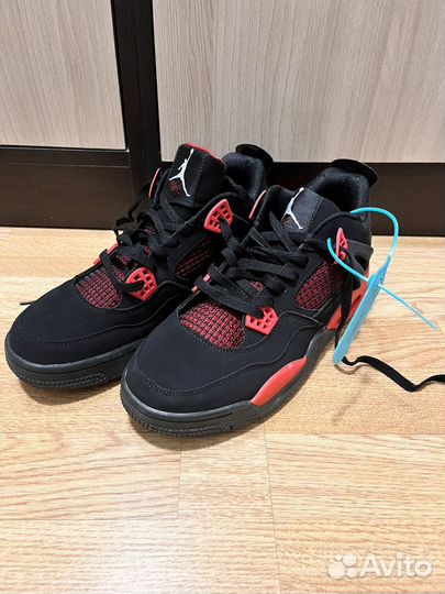 Кроссовки nike air jordan 4