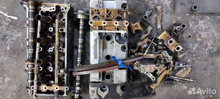 Головка блока цилиндров с кл.Крышкой хонда crv2.4