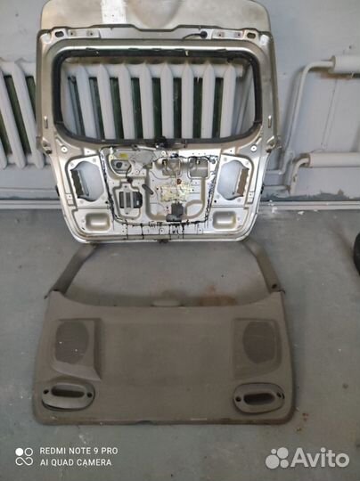 Крышка багажника SsangYong Rexton