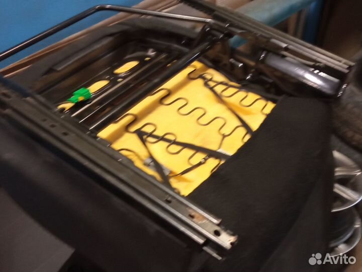 Седло пассажирское от nissan almera g15 с подогрев