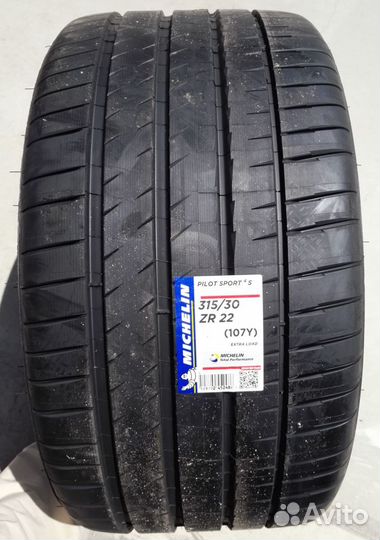 Michelin Pilot Sport 4 S 315/30 R22 107Y