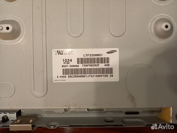 Разбор Samsung LE32C550