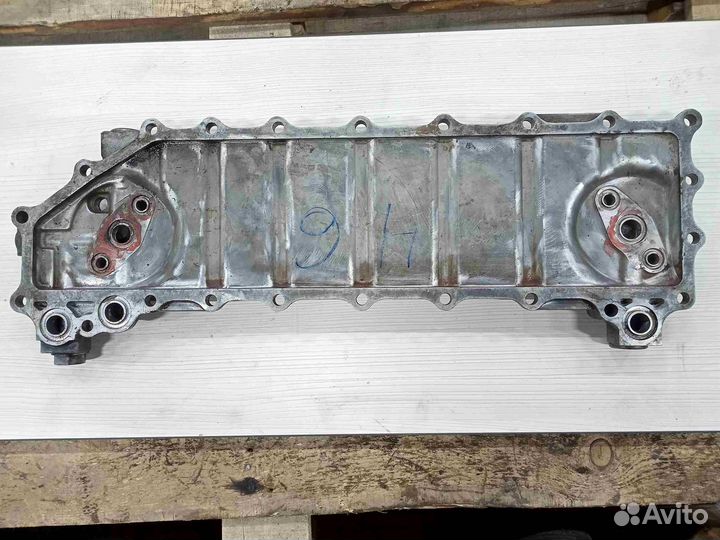 Крышка маслоохладителя(теплообменника) Hyundai HD