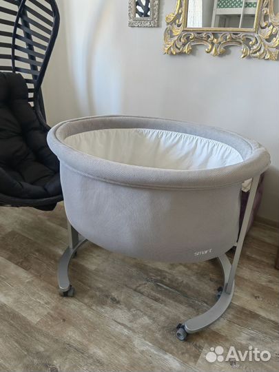 Кроватка люлька Mikuna +подарок кокон Little Crown