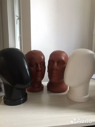 Манекен голова для шапок