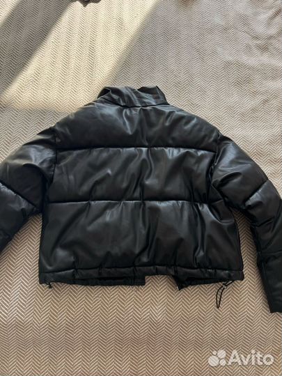 Куртка деми Bershka S-M