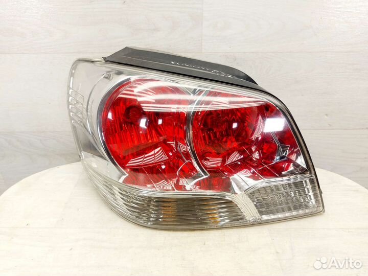 Фонарь задний левый Mitsubishi Outlander2002-2009