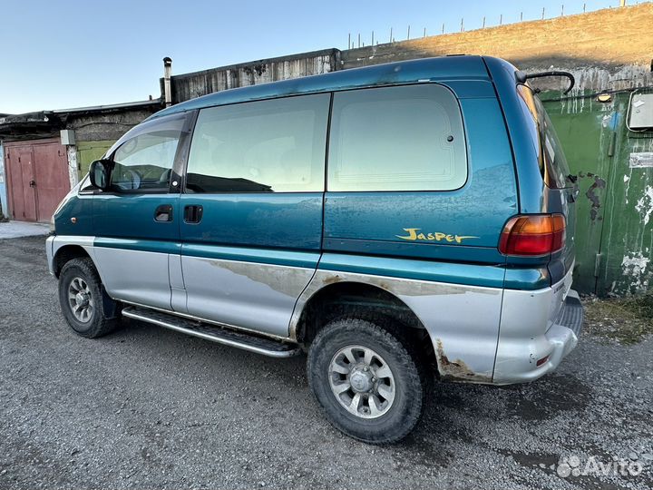 Mitsubishi Delica 2.8 AT, 1997, 265 950 км