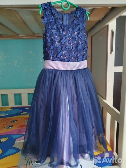 Платье нарядное