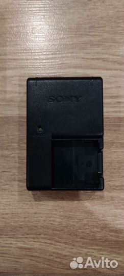Зарядное устройство для фотоаппарата Sony