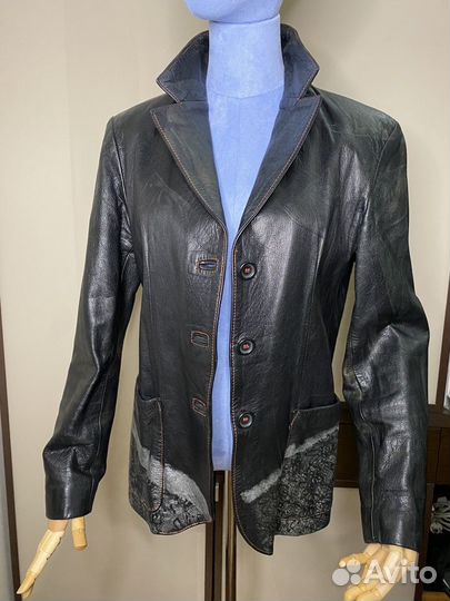 Куртка кожаная женская пиджак 46