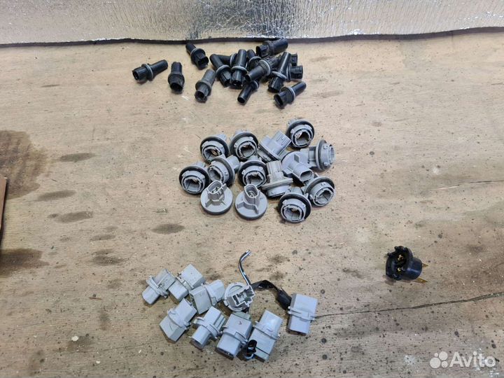 Патрон лампы фары Mazda Мазда