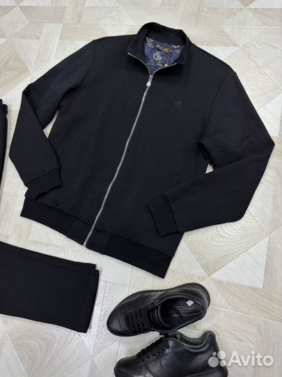 Форма спортивная