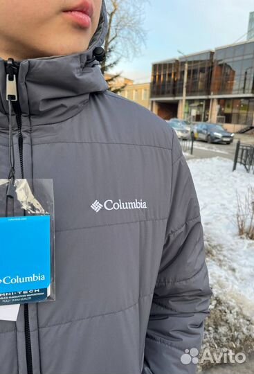 Columbia: весенние образы с курткой на обе стороны