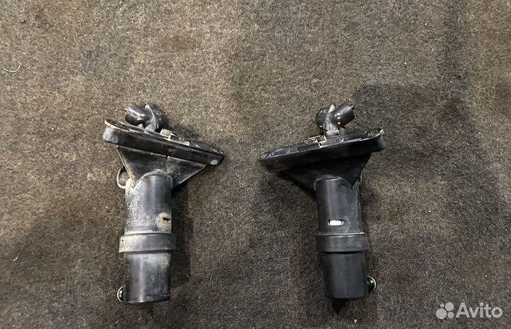 Форсунка омывателя фар BMW 5 e60/61