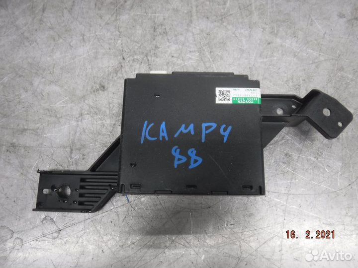 Блок управления кондиционером Toyota Camry 50 2AR