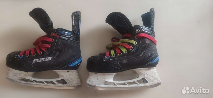 Хоккейные коньки bauer