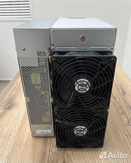 Асик Antminer L7 9500 mh