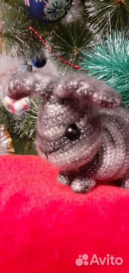 Вязанный кролик