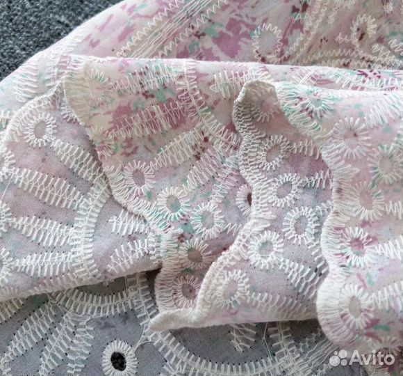 Костюм с юбкой s