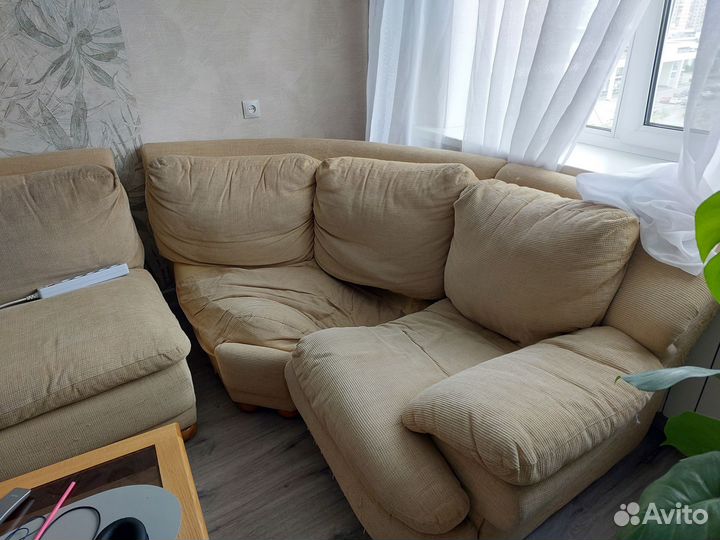Угловой диван бу