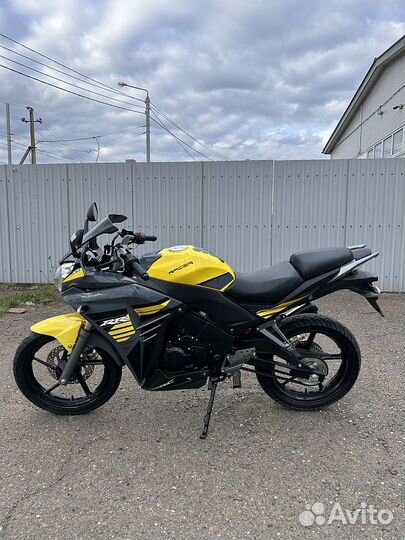 Мотоцикл racer RC300CS skyway sport