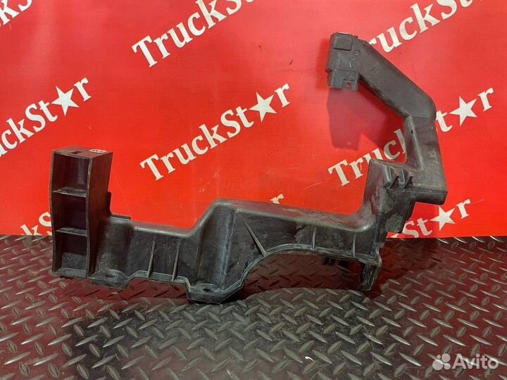 Кронштейн приборной панели Renault T