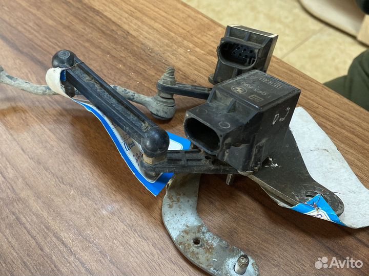 Датчик положения кузова Bmw x5 2006 E53, передний