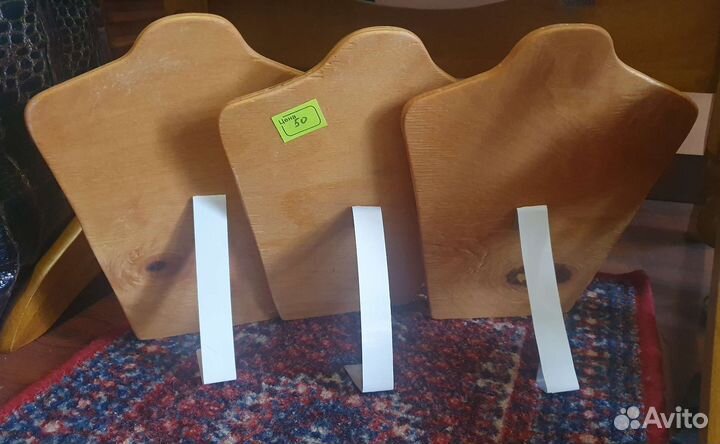 Подставка для колье