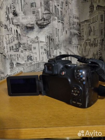 Canon powershot sx 10 is Япония