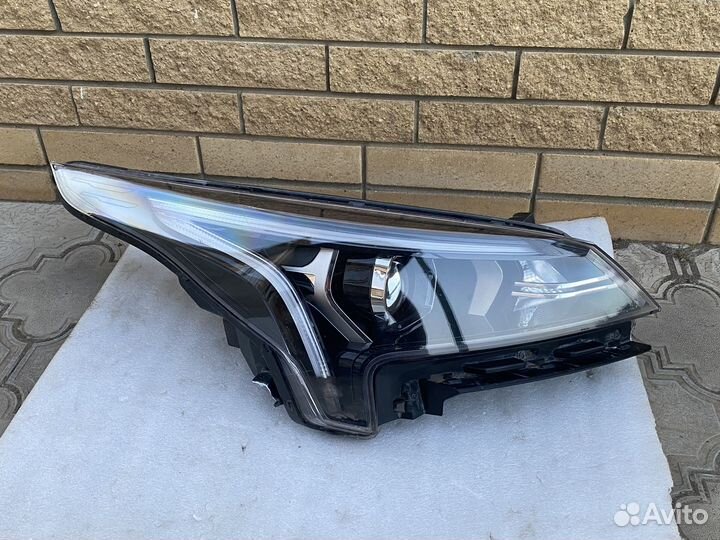 Фара под ремонт KIA Rio 4 рестайлинг H600