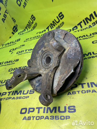 Кулак поворотный передний левый Hyundai Accent