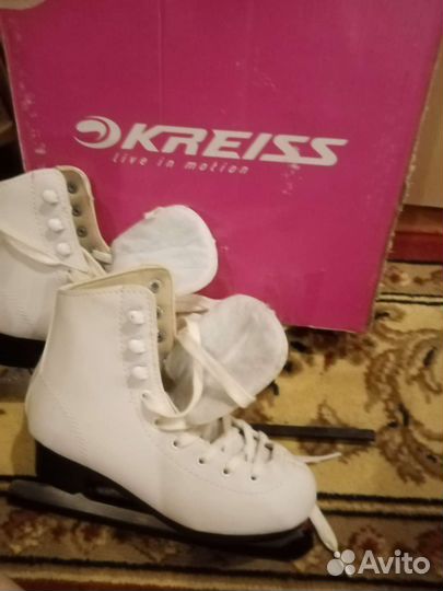 Коньки фигурные