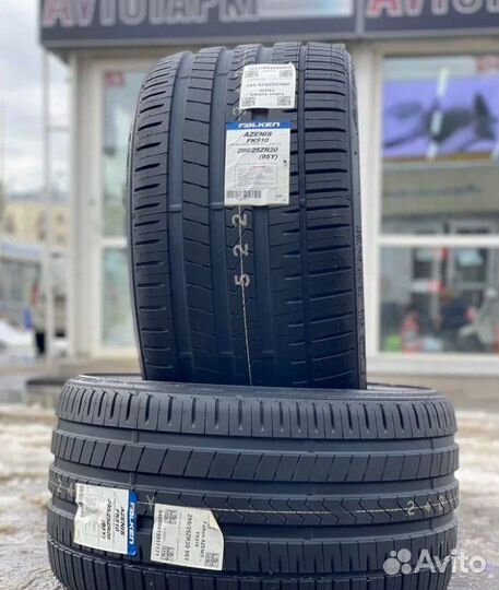 Falken Azenis FK-510 255/30 R20