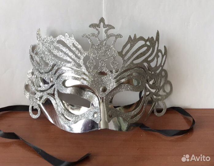 Елочки, маскарадные маски, игрушка набивная