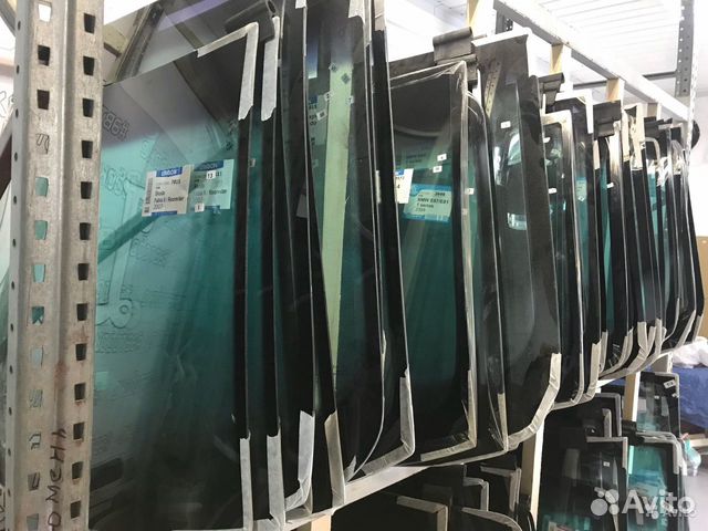 Лобовое стекло Renault Clio 2 1998-05