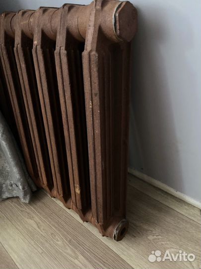 Радиатор отопления чугунный