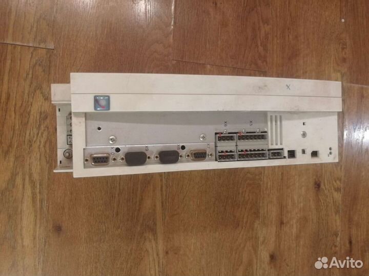 Инвертер Lenze EVS9324