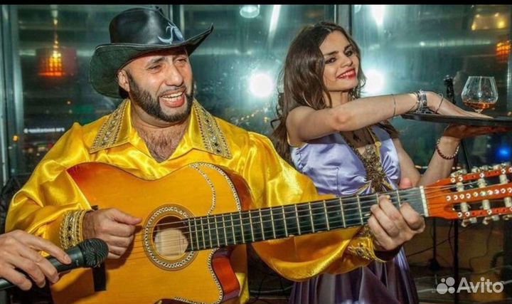 Цыганский ансамбль. Эстрадное цыганское шоу