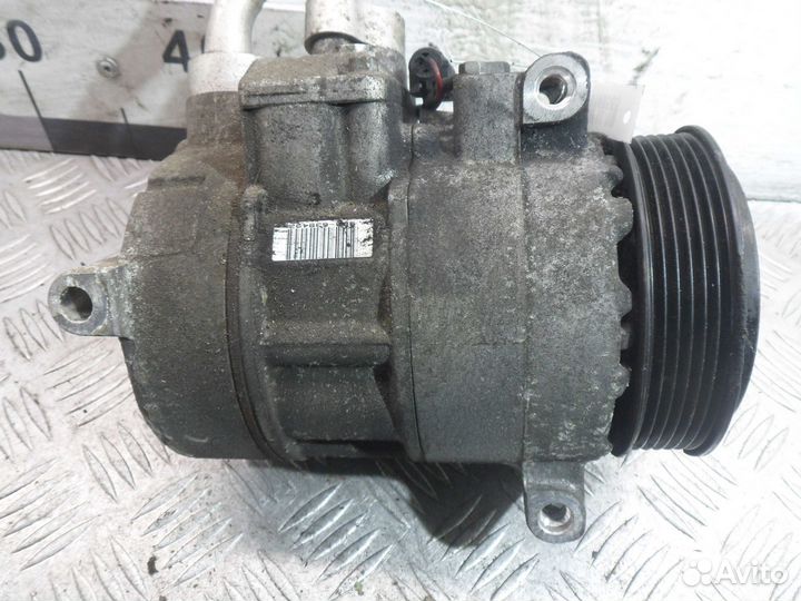 Компрессор системы кондиционирования Mercedes-Benz