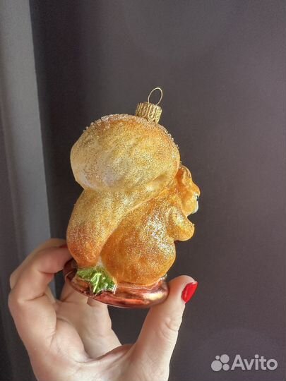 Елочная игрушка белочка с орехом irena co