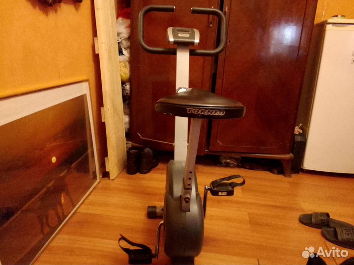 Велотренажер torneo в хорошем рабочем состоянии