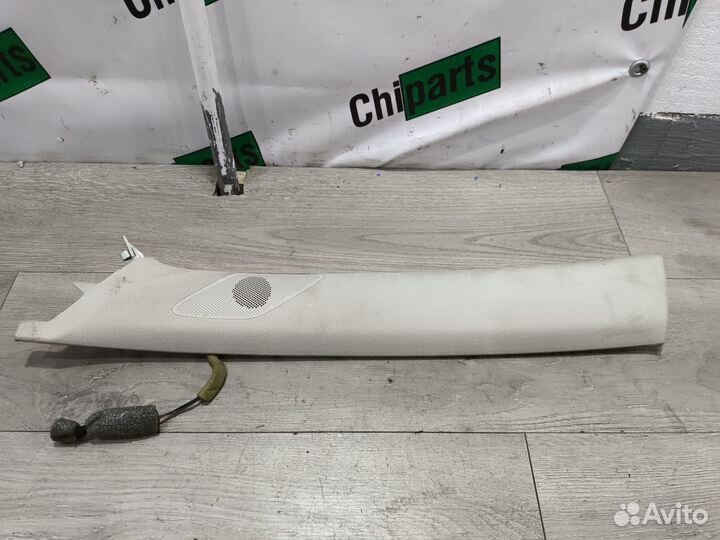 Левая обивка стойки для Volkswagen Jetta 6