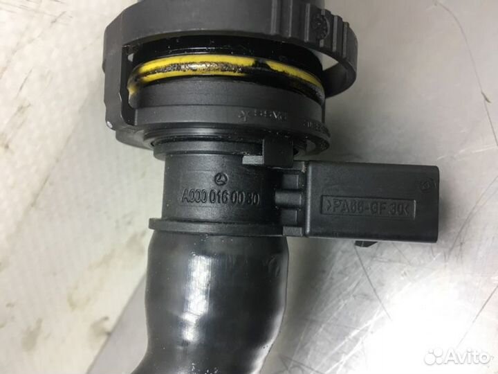 Патрубок Mercedes Glc X253 OM651 2.2 CDI 2015