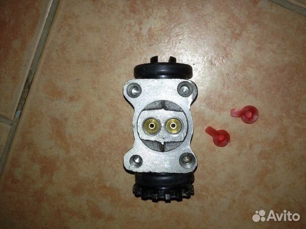 Цилиндр тормозной Isuzu nmr85