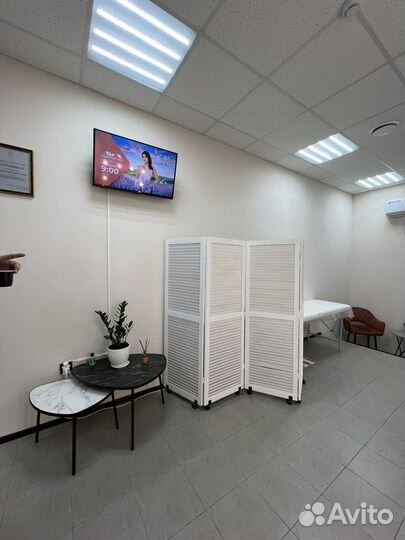 Аренда рабочего места наращивание ресниц/перманент